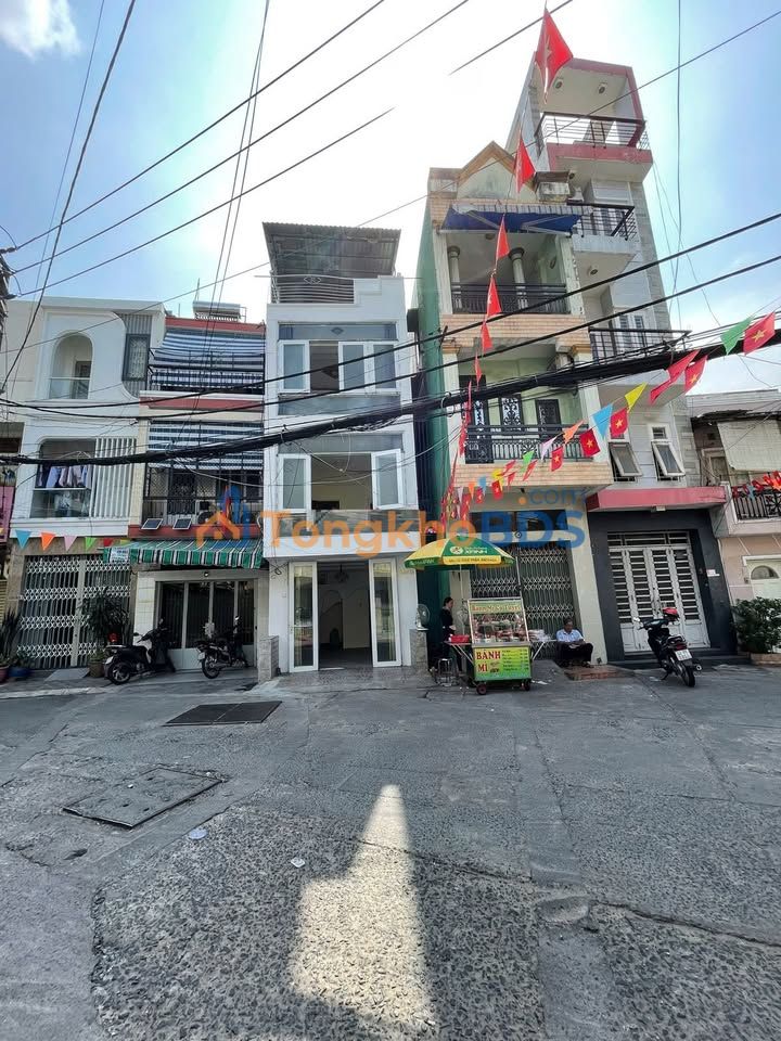 Nhà Huỳnh Văn Bánh Phú Nhuận 21m² 10 triệu - Sẵn ở ngay