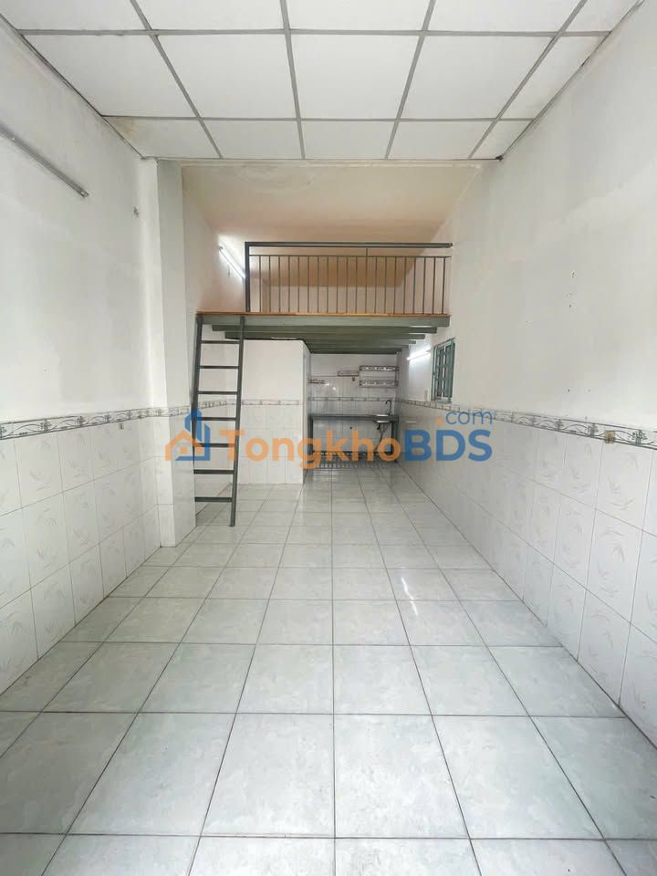 Kiot Kinh Doanh & Ở Phường 12, Quận 5 - 4.2 Triệu/Tháng