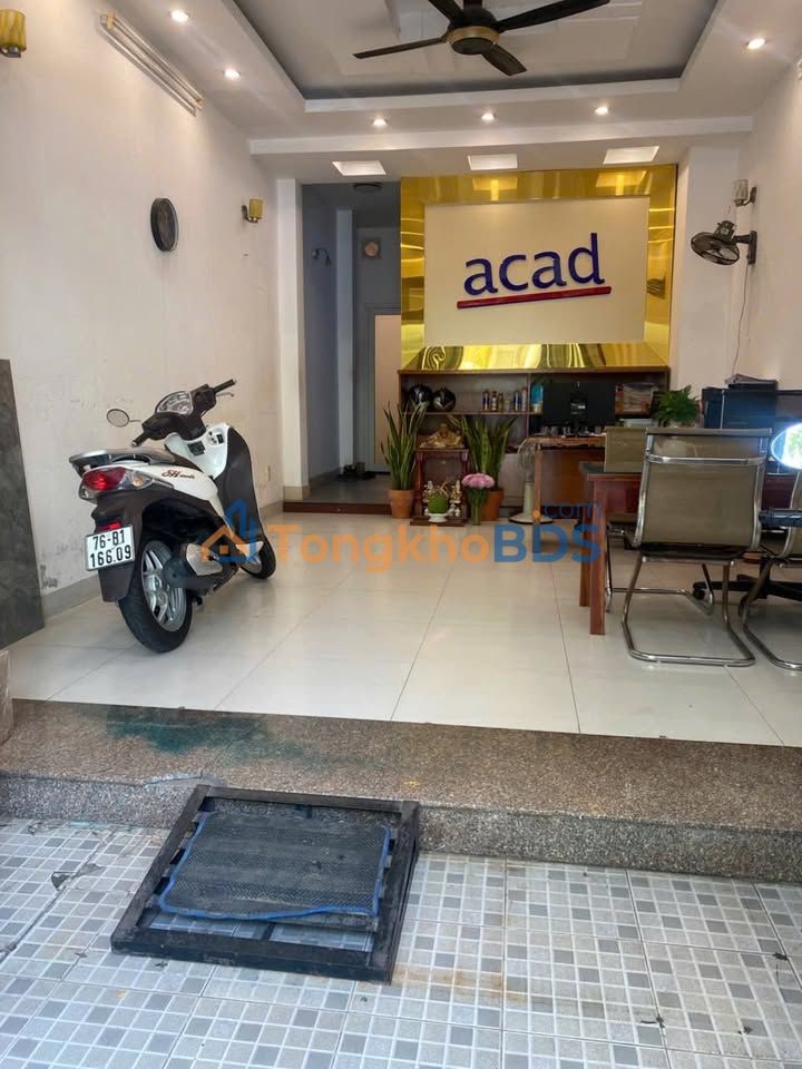 Văn phòng 40m² Đường 30 Tân Phong, Quận 7 - Giá Ưu Đãi 8 Triệu/Tháng