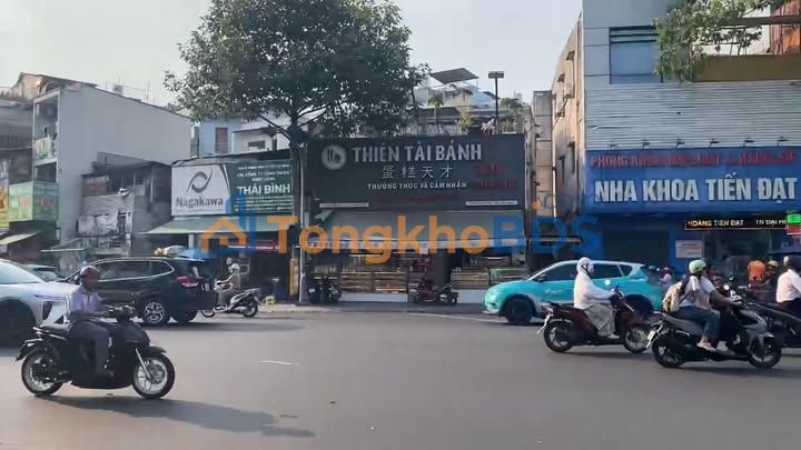 Cho thuê nhà góc 3 mặt tiền 150m² đường 3/2, Quận 11 - Vị trí kinh doanh đắc địa