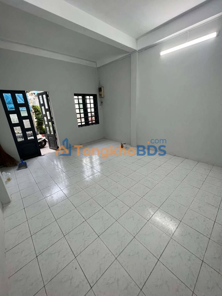 Nhà Nguyên Căn 2PN Hẻm Xe Hơi Dương Văn Dương, Bình Chánh - 8 Triệu/Tháng