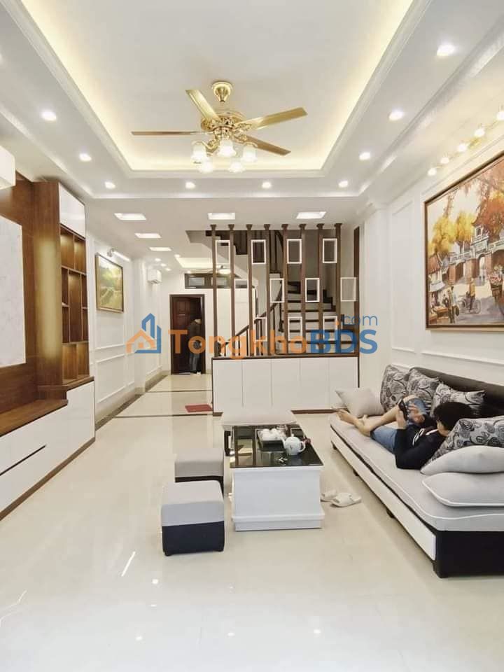 Nhà 69m² Xuân Đỉnh, Bắc Từ Liêm - 4 Ngủ, Thang Máy, Vừa Ở Vừa Kinh Doanh