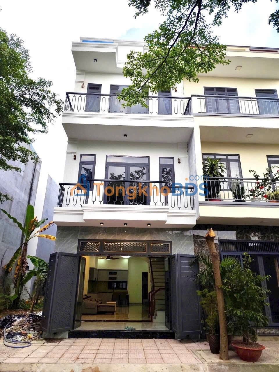 Nhà 1 Trệt 2 Lầu Tân Hiệp, Tân Uyên - 60m² Sổ Riêng