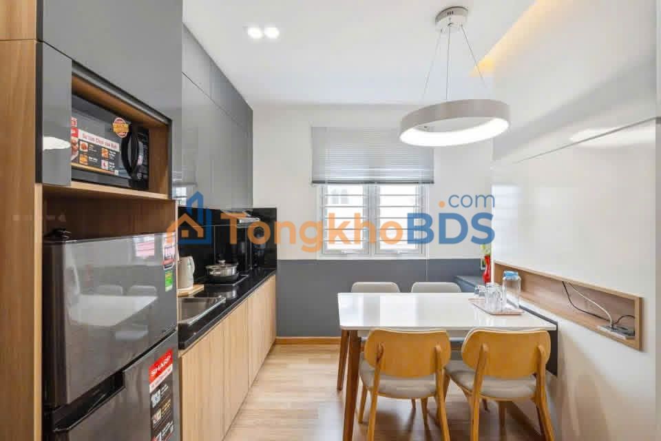 Căn hộ 60m² Bình Thạnh - 2 Tỷ, Tặng Nội Thất Nhật, Gần Sân Bay