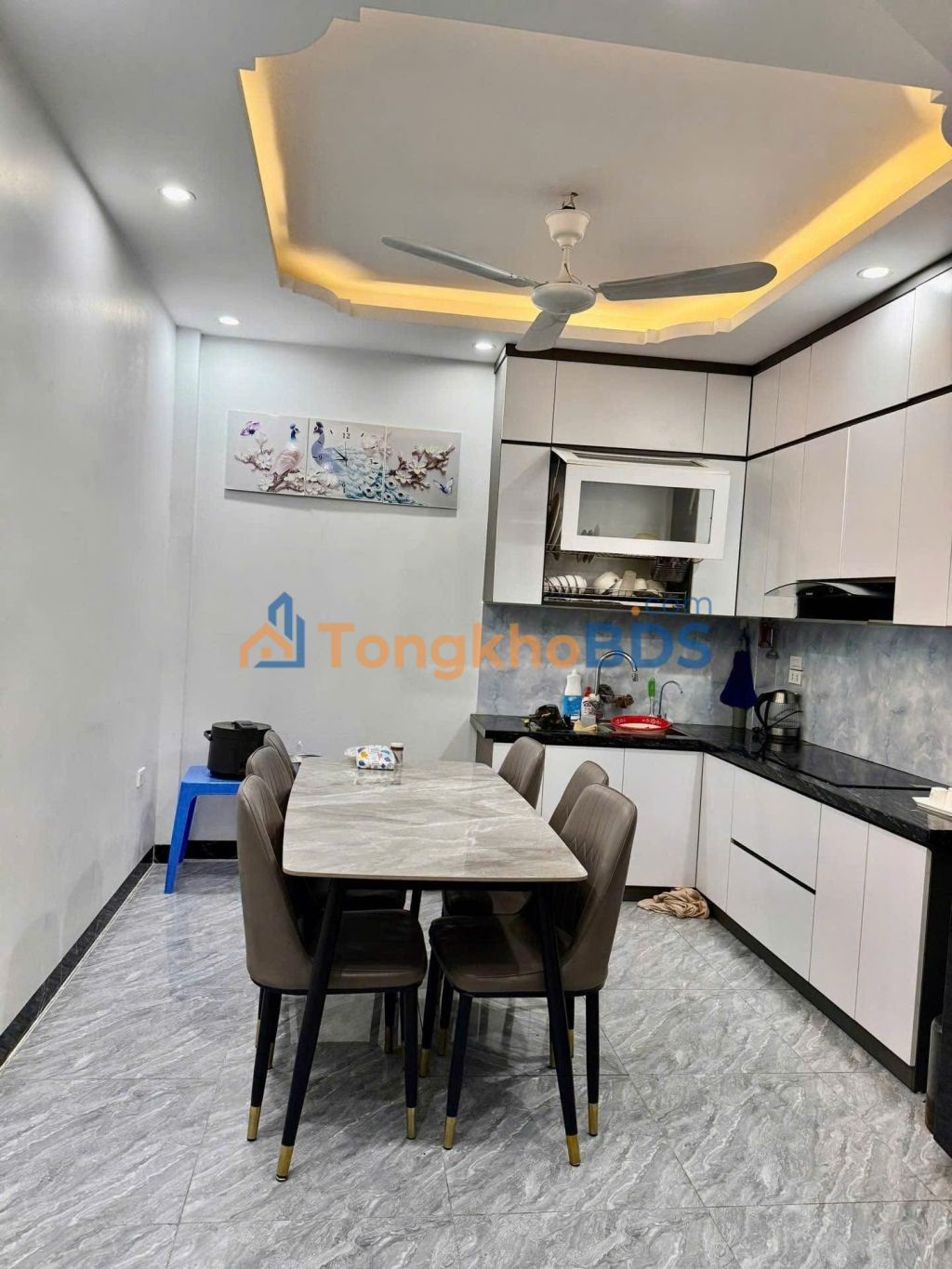 Nhà Vân Canh 37m² 4T 7.5 Tỷ - Ô tô vào nhà, Full Nội thất