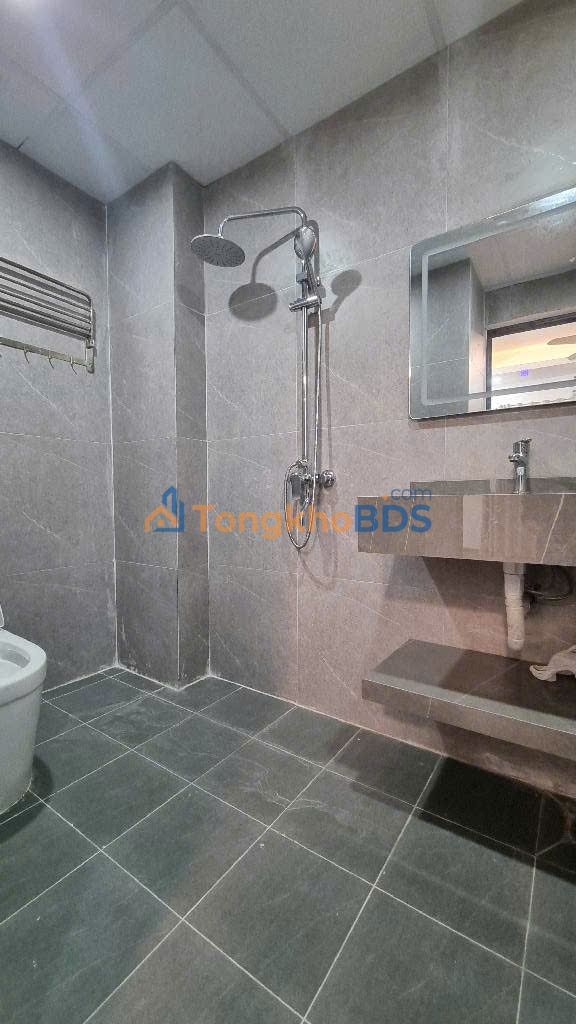 Nhà Riêng 5 Tầng Đủ Nội Thất, Minh Khai, Hai Bà Trưng - 13 Triệu/Tháng