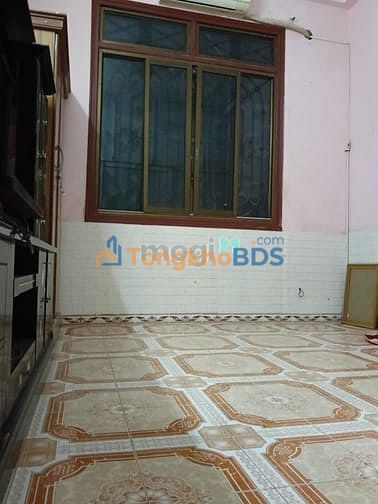 Nhà Ngõ Hồng Mai 18m² x 3 Tầng - Giá 3.5 Tỷ, Sẵn Ở Ngay