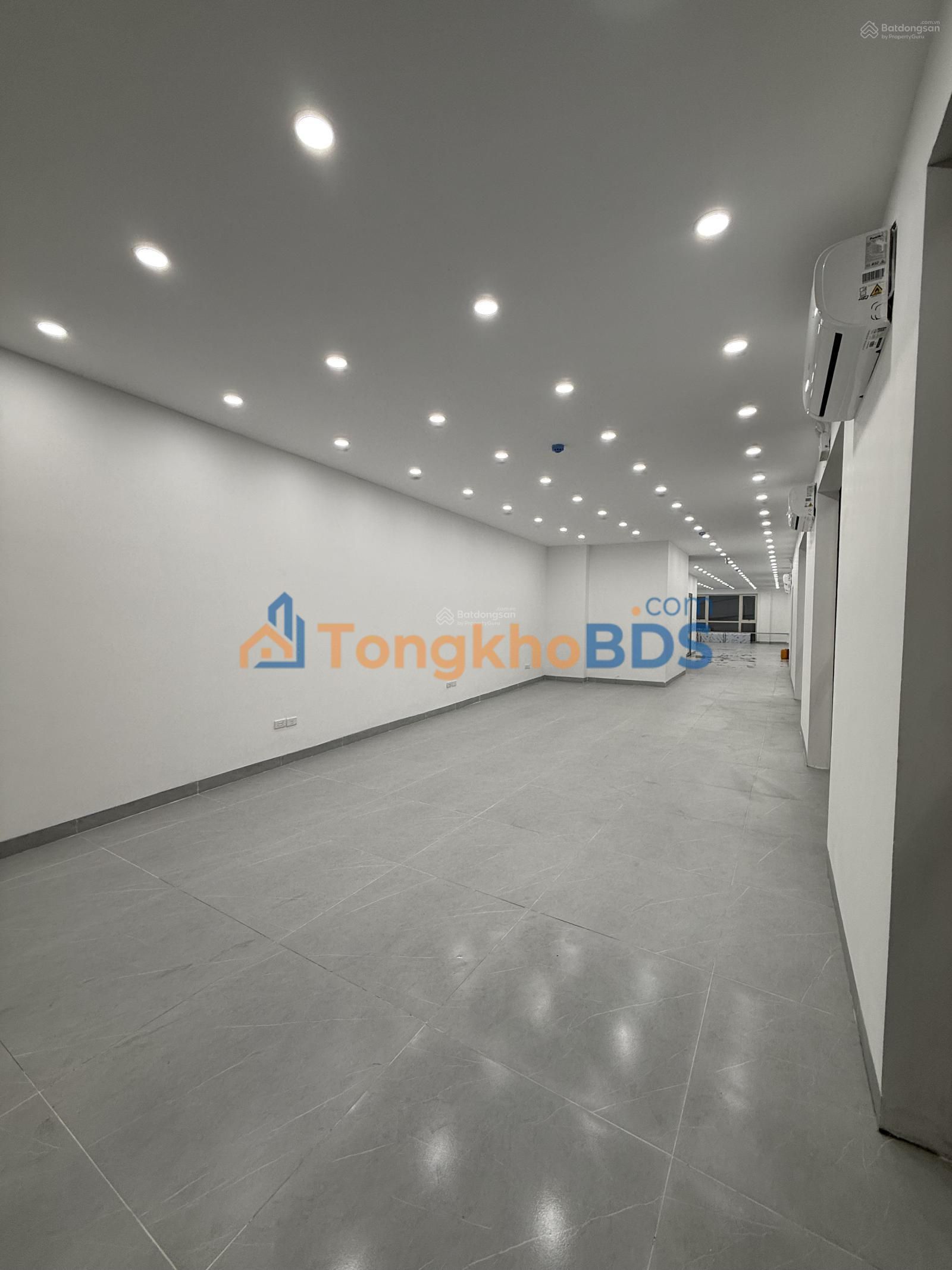 Cho thuê MBKD Mặt phố Trung Kính 200m² - Kinh doanh sầm uất