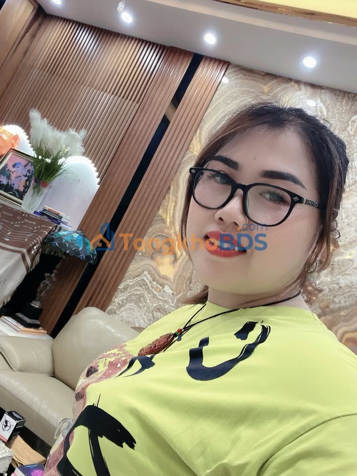 Bán Biệt Thự Sân Vườn 94m² Lê Duẩn, Ba Đình - Lô Góc 3 Thoáng, Giá 23.5 Tỷ