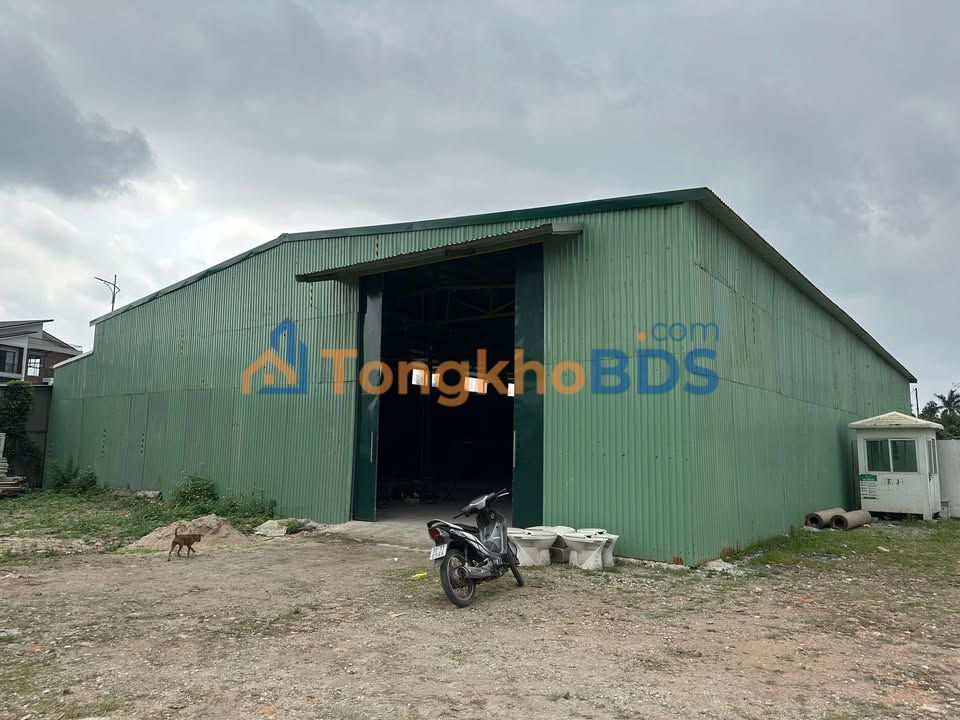 Cho thuê kho xưởng 810m² Phù Chẩn, Từ Sơn - Container vào tận nơi