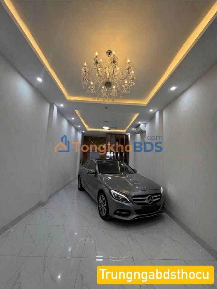 Nhà Phân Lô Kinh Doanh Mặt Tiền Hàng Bè, Hà Đông 50m² x 5 Tầng - Giá Tốt