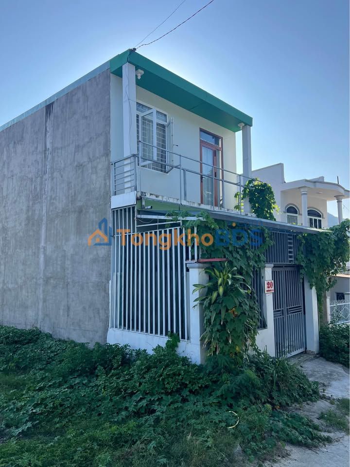 Nhà 2 Tầng Vĩnh Hòa 81.9m² - Sổ Hồng Sẵn Sàng - 3.5 Tỷ