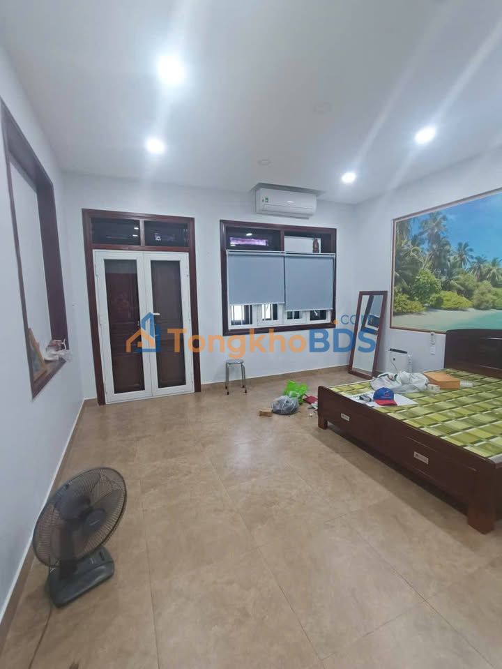 Nhà Mặt Tiền Tây Thạnh, Tân Phú - 100m², 6PN, Kinh Doanh Đa Ngành