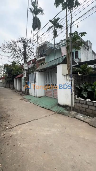 Bán đất Xã Hồng Phú, Chương Mỹ 80m² - Sổ hồng chính chủ, giá hơn 2 tỷ