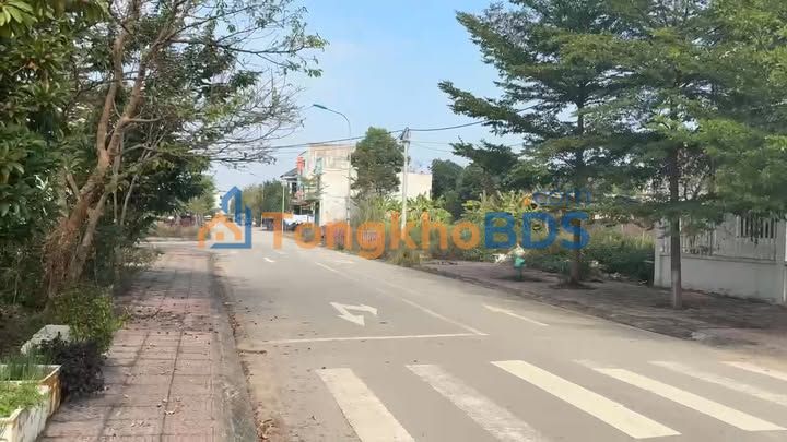 Đất Góc 2 Mặt Tiền 210m² Thị Trấn Thắng, Bắc Giang - Vị Trí Vàng Kinh Doanh