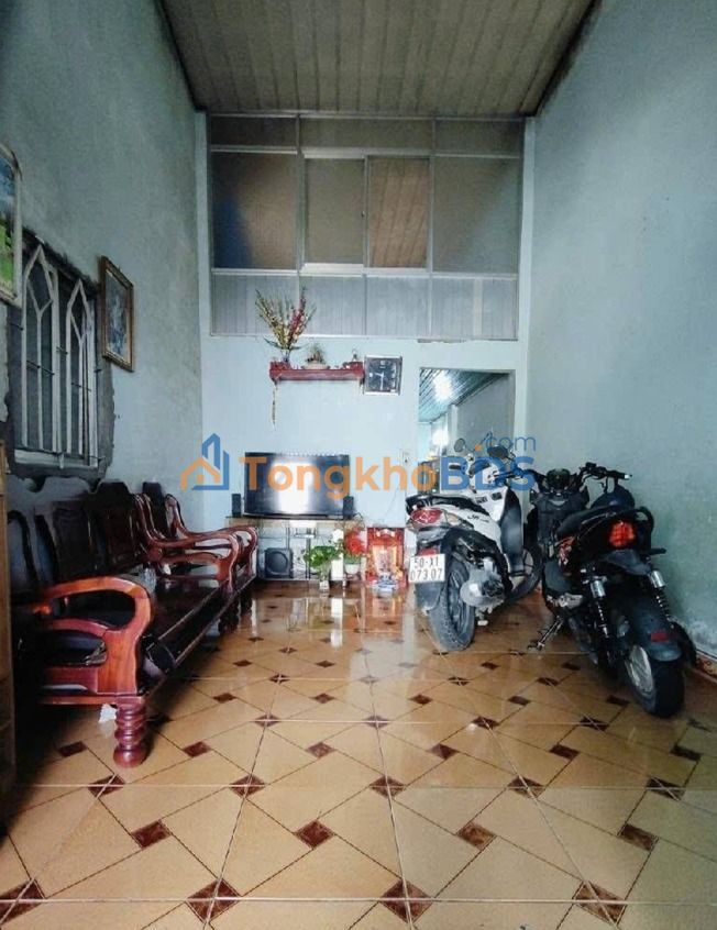 Nhà 35m² Long Bình, Thủ Đức - Xe hơi 7m, Sổ hồng riêng, 2.5 tỷ