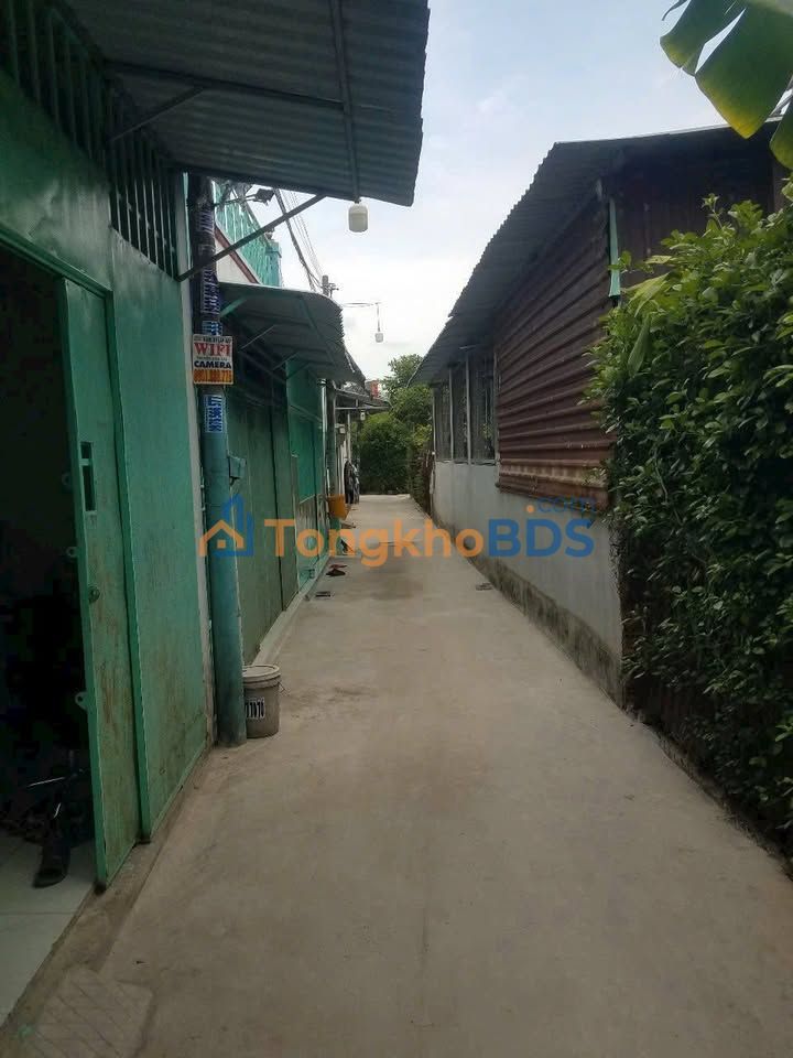 Nhà Nhỏ Xinh 50m² Tân Thới Nhì, Hóc Môn - Giá Chỉ 2.2 Tỷ