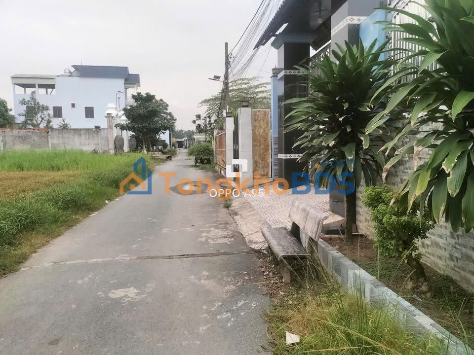 Đất Vàng Củ Chi: 2400m² Thổ Cư, Sổ Đỏ Sẵn Sàng - Giá Đầu Tư 13.5 Tỷ