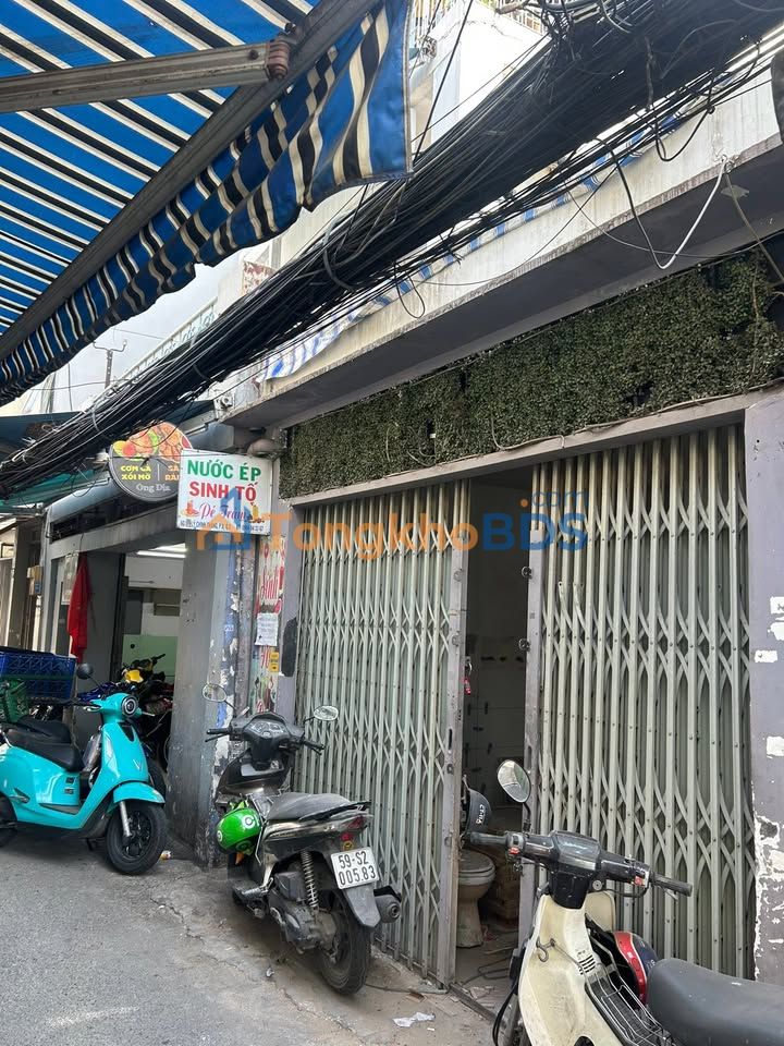 Nhà Hẻm Xe Hơi Lý Chính Thắng Q3 - 29m² Giá 4.8 Tỷ