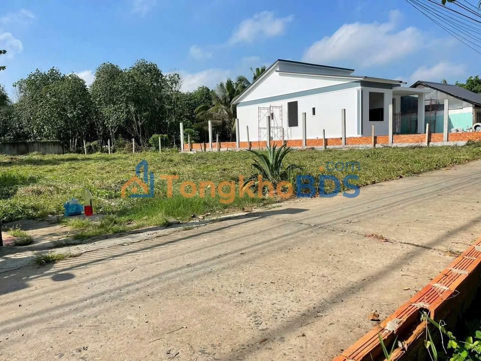 Đất Nền 100m² MT Lê Thị Hồng Gấm, Cần Thơ - Giá 850 Triệu