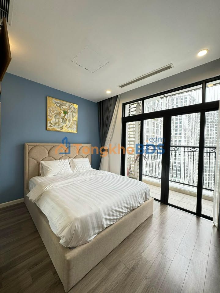 Căn hộ Royal City 125m² - 2 Ban Công - Hướng Đông Nam - 15 Tỷ