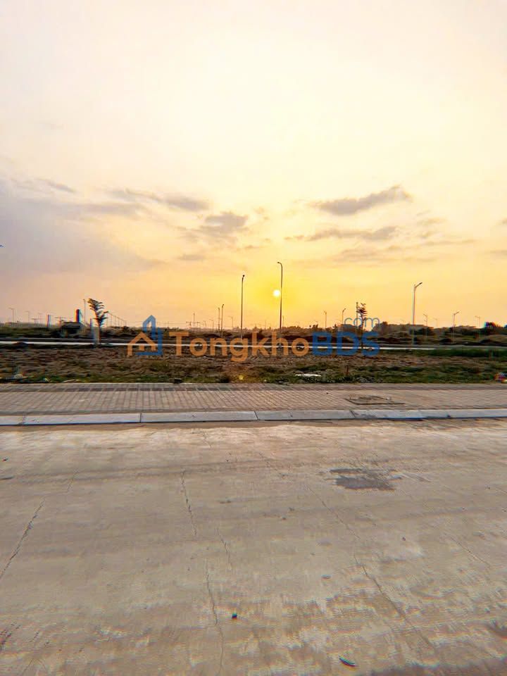 Đất Nền Bình Chánh 90m² - Sổ Đỏ Chính Chủ, Hướng Đông Nam Giá 2.5 Tỷ