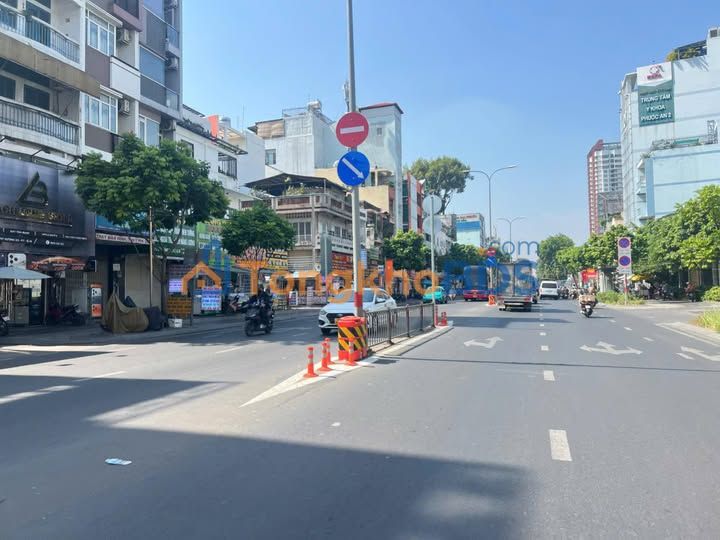 Nhà Mặt Tiền Lê Đại Hành, Q11 - Kinh Doanh Sầm Uất - 47m² - 5.95 Tỷ