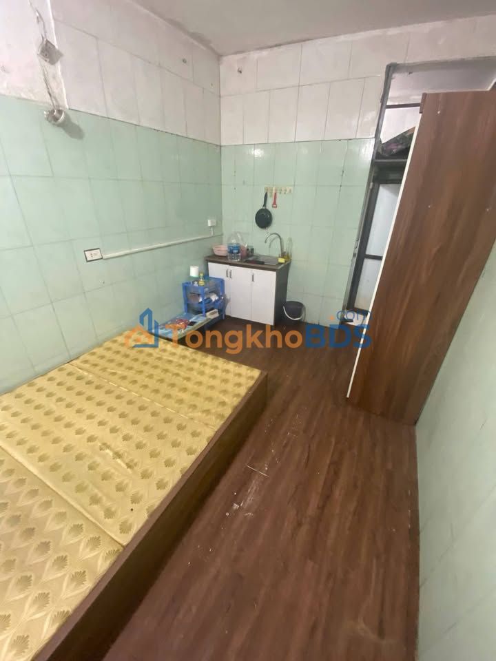 Cho thuê Studio 15m² Ngõ 123 Trung Kính, Cầu Giấy - Giá 2.7 Triệu/Tháng