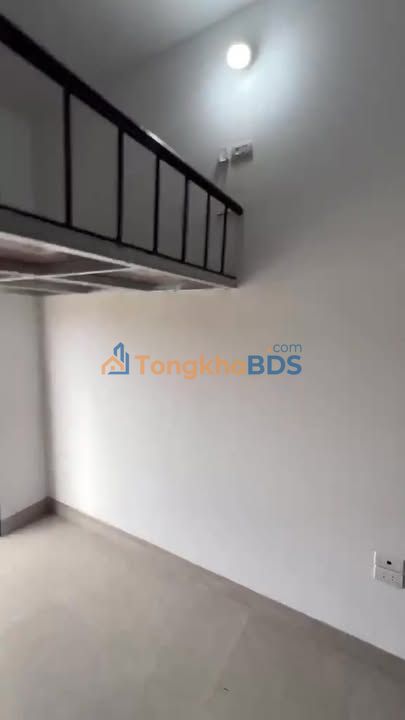 Cho thuê phòng gác xép full nội thất, 1km Hồ Tây, Xuân La