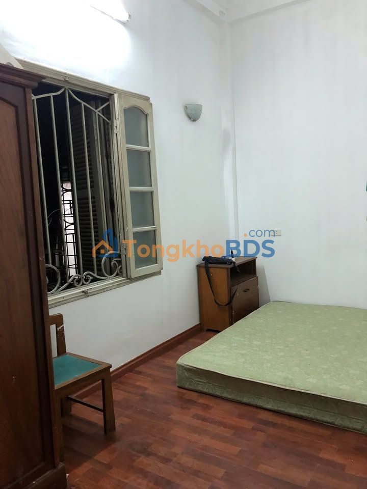 Cho thuê phòng đơn Nguyễn Khánh Toàn, Cầu Giấy - 2.1 triệu/tháng, sẵn ở ngay