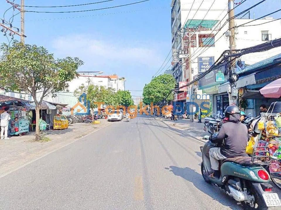 Nhà Mặt Tiền Âu Dương Lân Q8 (129m²) Kinh Doanh Sầm Uất - Giá Thỏa Thuận