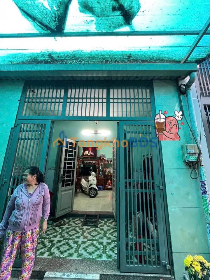 Nhà Cấp 4 Chính Chủ Bán Lỗ Đường LK 5-6 Quận 2, 49m²