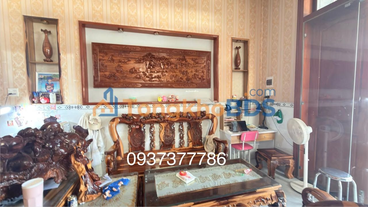 Nhà Mặt Tiền Đường Nhựa Củ Chi - 120m² Sổ Hồng Vuông Vức, Cách Biển 150m