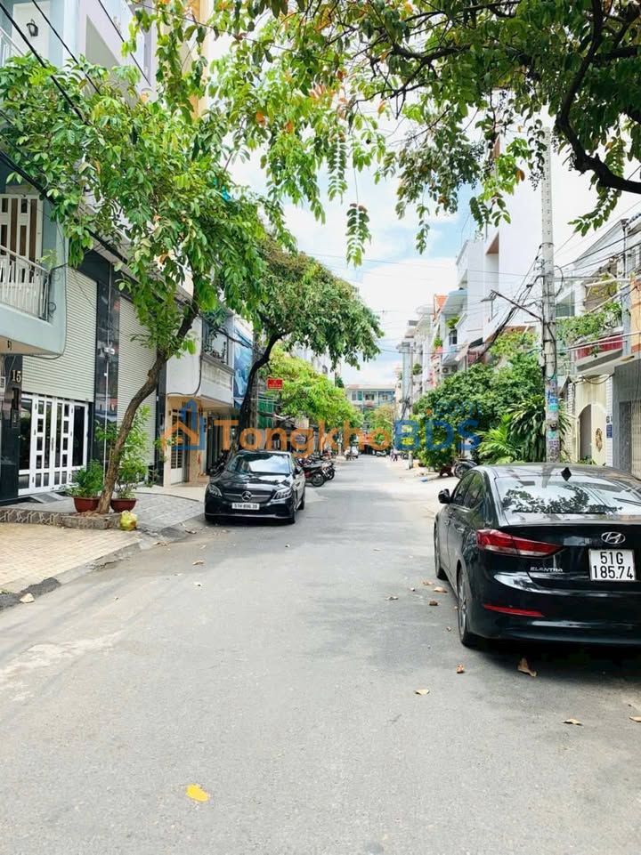 Nhà Cư Xá Bình Thới, Quận 11 - 64m², 3 Lầu, Sân Thượng - Giá Tốt