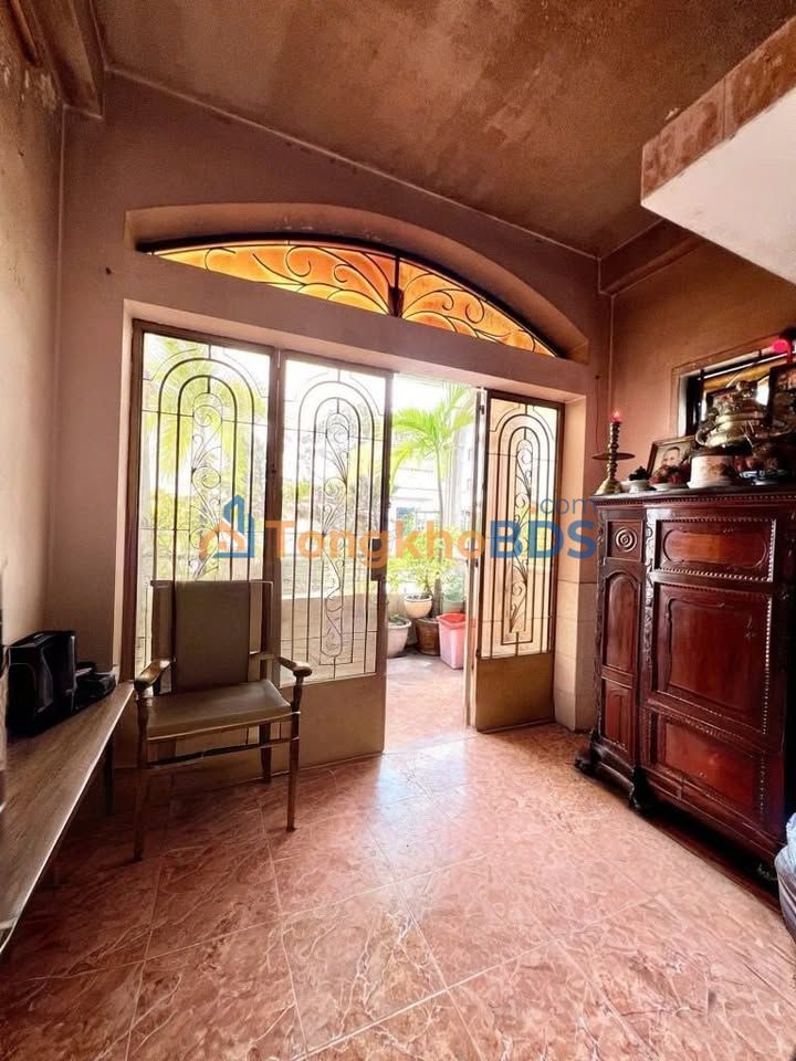 Nhà Góc 2 Mặt Tiền An Dương Vương Q5 - 121m² - 8.5 Tỷ TL - Ở Ngay