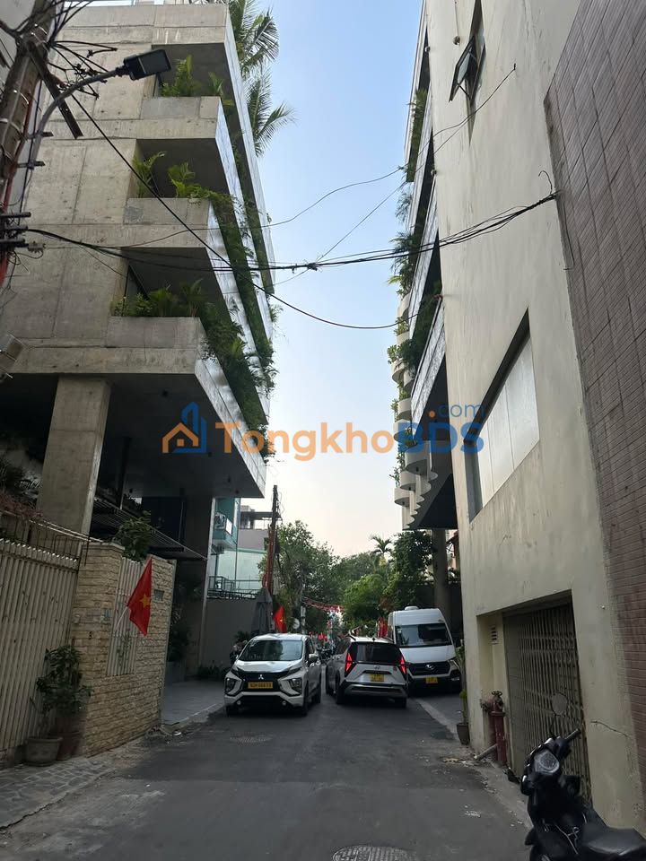 Nhà 3 Tầng Mặt Tiền Thủ Khoa Huân, Sơn Trà - Dòng Tiền 20 Triệu/Tháng