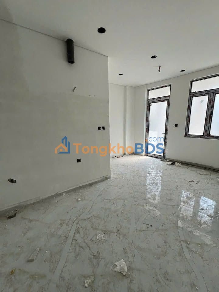 Cho thuê Tòa căn hộ mặt tiền biển Đà Nẵng - 18PN, 90m2 KD, giá 150tr/tháng