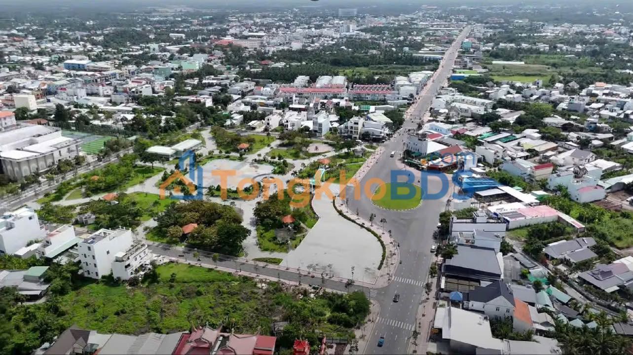 Bán Đất Vườn Mặt Tiền Công Viên Đài Truyền Hình Trà Vinh 8424m² - Giá Tốt Đầu Tư