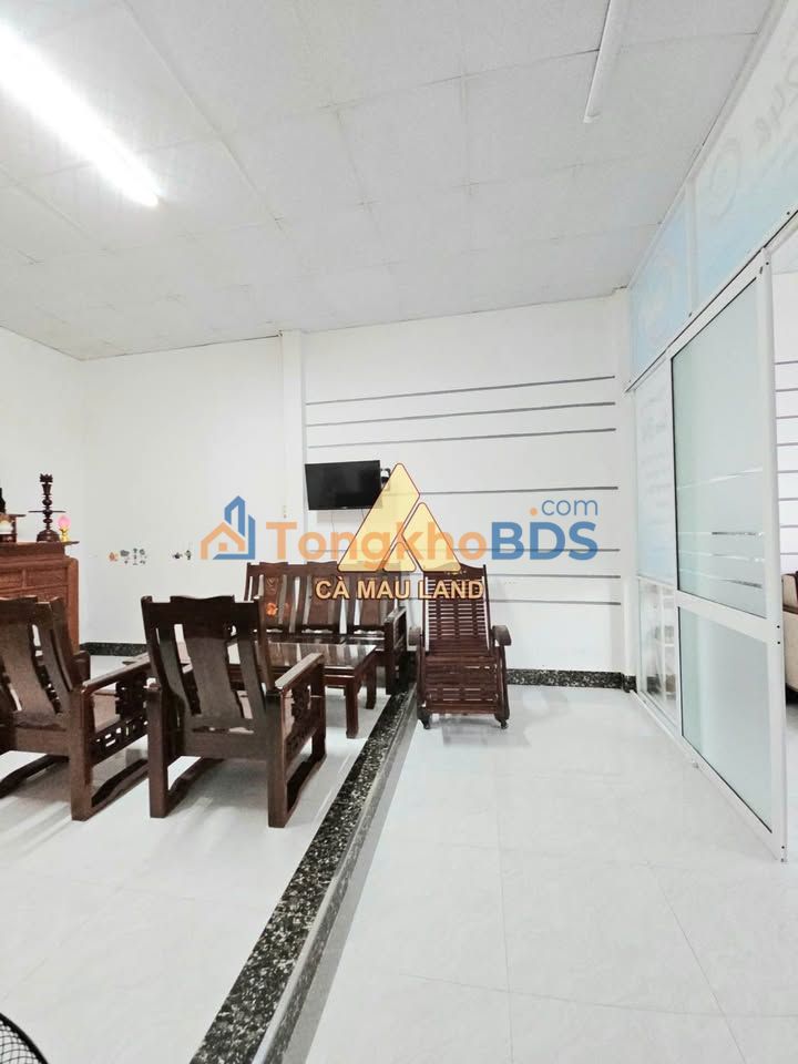 Nhà Mặt Tiền 30/4 Cà Mau 98m² - KD Đa Ngành, Giá 4 Tỷ