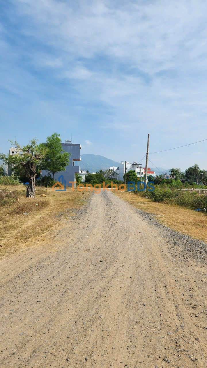 Đất Vĩnh Trung Nha Trang 87.5m² Sổ Hồng Riêng - Giá 1.83 Tỷ