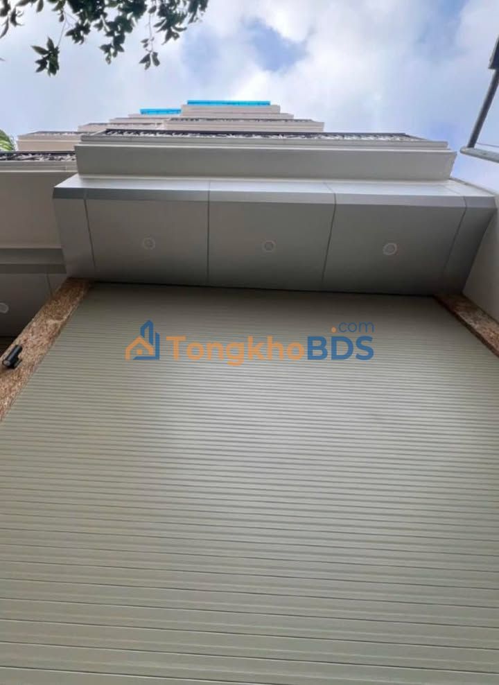 Nhà 6 Tầng Thang Máy Xuân La, Tây Hồ - 42m² - 9 Tỷ Gia Lộc