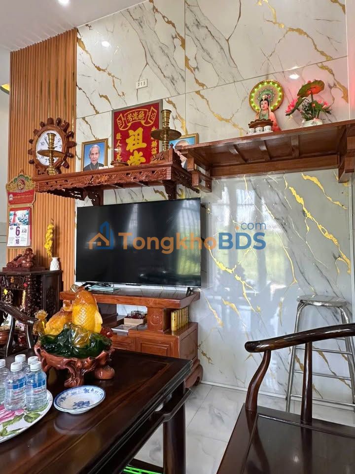 Nhà Hẻm Oto Nguyễn Huệ, Sóc Trăng - Ngang 4.9m, 88m², 1.5 Tỷ