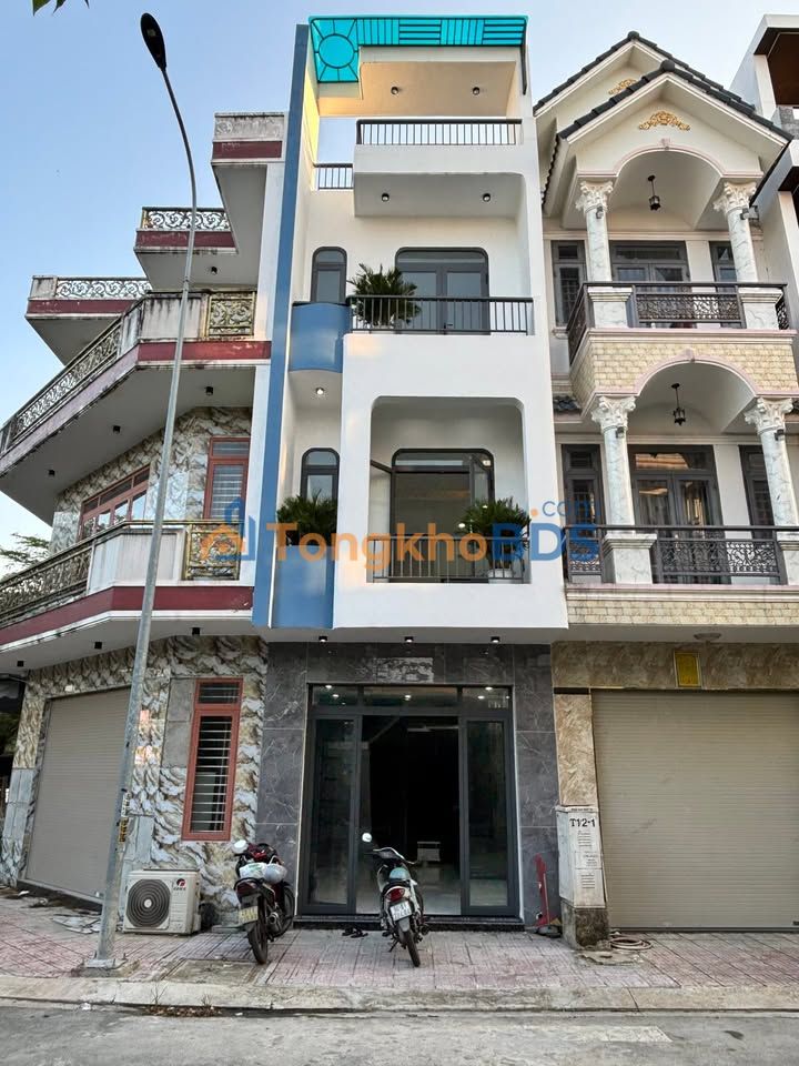 Nhà Phường An Phú, Thủ Đức - 60m² 3 Tầng, Full Nội Thất Cao Cấp, Giá 4.6 Tỷ