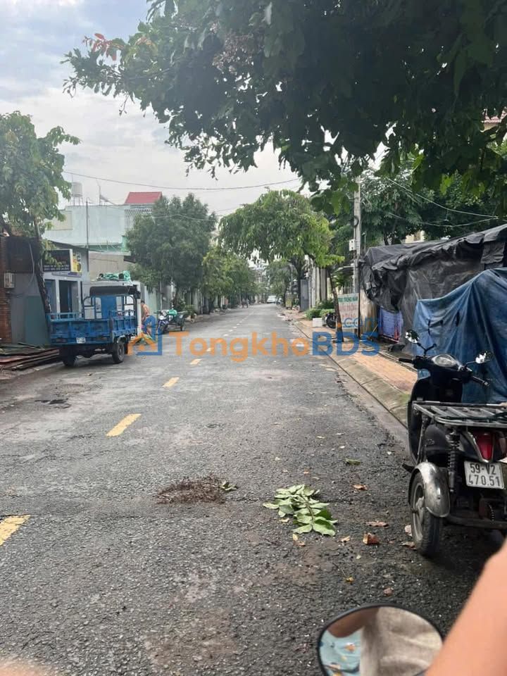 Đất Thới Tam Thôn Hóc Môn 285m² - Sổ Hồng Riêng, Xe Hơi Thông