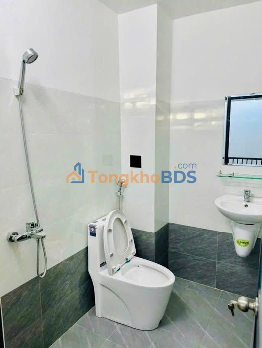 Nhà Hẻm Cấp 1 Đồng Khởi, Buôn Ma Thuột - 81m² Sẵn Ở