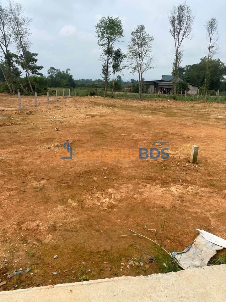 Đất nền Hương Khê, Hà Tĩnh 450m² - Sổ đỏ thổ cư, giá đầu tư 8xx triệu