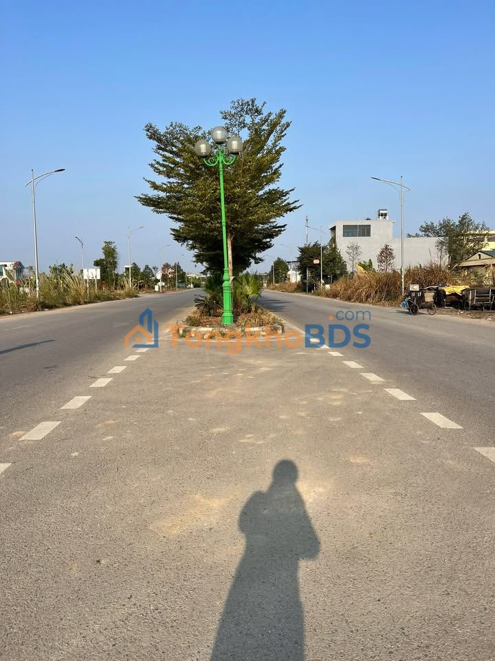 Nhà Mặt Tiền Kinh Doanh Đường Đôi Đông Khê, Hải Phòng - 104.5m²