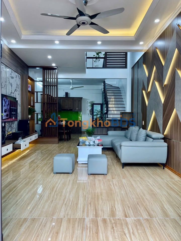 Nhà 3 Tầng Góc Phố Hoàng Diệu, TP Hải Dương - 56m² Giá 3.x Tỷ