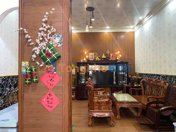 Nhà Trung Tâm Đồng Xoài 400m² (5x80m) - 3PN, Sân Oto, Giá Thỏa Thuận