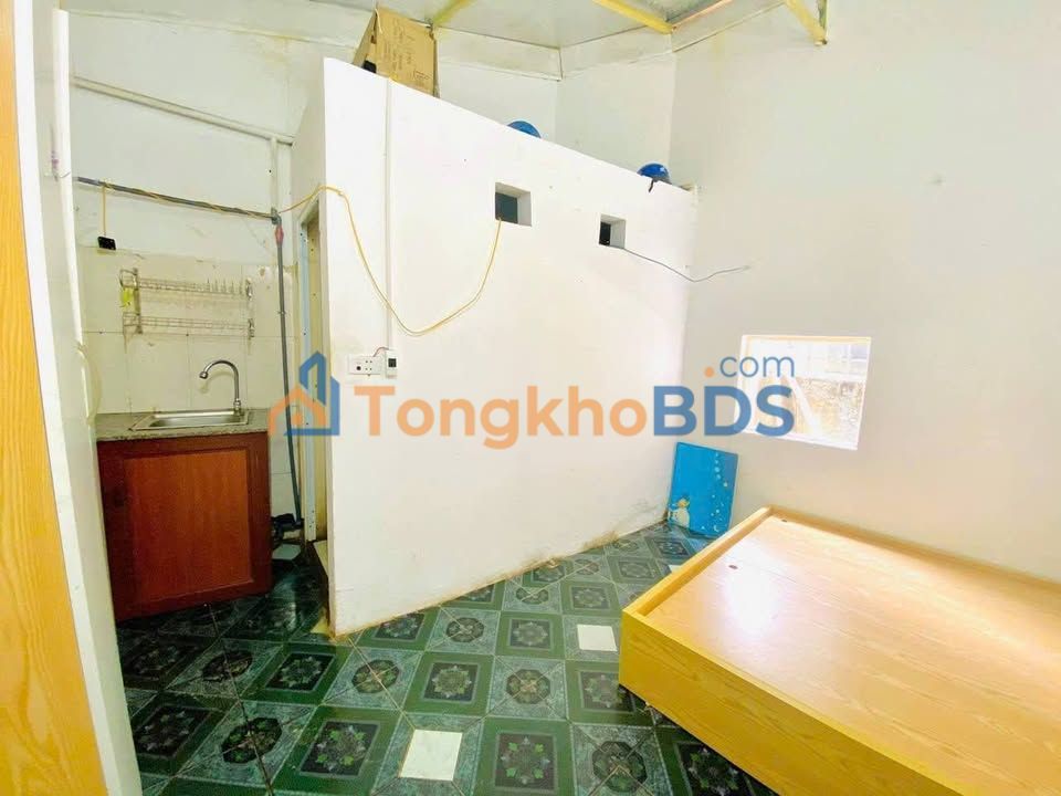 Cho thuê căn hộ khép kín 2.5 triệu/tháng tại 79 Dương Quảng Hàm, Cầu Giấy